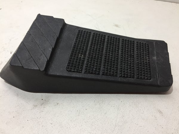 L.H. Footrest (Ski-Doo GT 500F 2002) 572088800