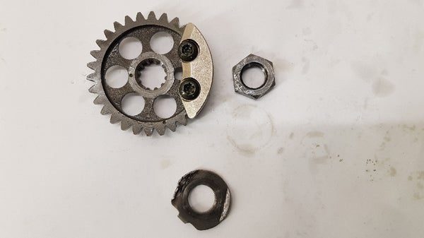 Tasapainoakselin ratas (Yamaha YZF250 2004) 5NL-11531-00-00