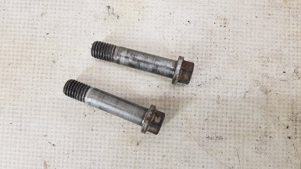 Takaiskunvaimentimen pultit (KTM SX85 2009)  0015120556S