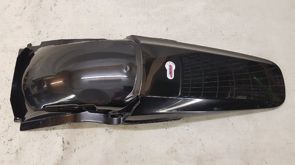 Takalokasuoja musta CR125/250 02-07