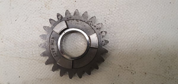 IDLER G.6TH G.22-T 06 (KTM SXF250 2006) 77033006000 77033006100