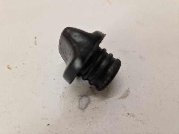 &Ouml;ljykorkki (SUZUKI RM125 1983) 09200-20810-000