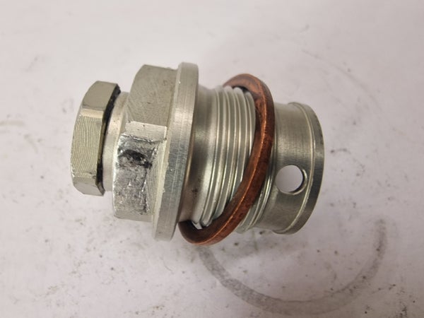 HOLDING BOLT M24X1,5  (KTM SXF450 2007) 77336008000 77336008010