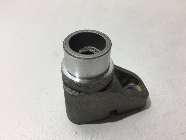 Telaston py&ouml;r&auml;n tuki (Ski-Doo GT 500F 2002) 503189679