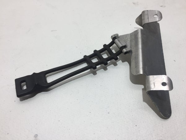 Ty&ouml;kalusetin teline(Ski-Doo GT 500F 2002) 518321999