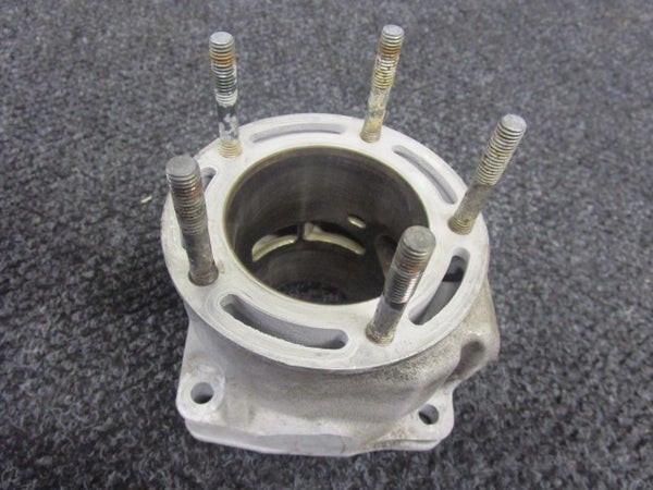 Sylinteri (YAMAHA SXR700 2000) 8CH-11311-01-00 8CH-11311-02-00